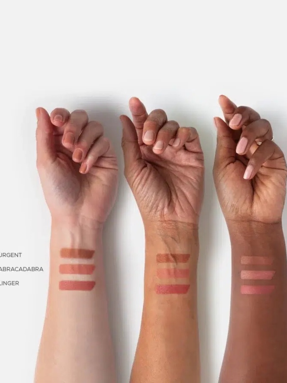 FLYTE.70 — Bundle-Red shades lipstick and blush - Picture 6 of 7